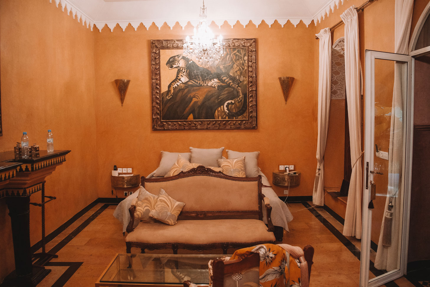 La Sultana Leopard Room