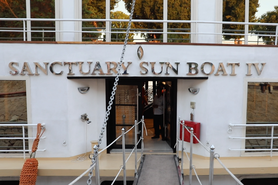 Sanctuary Sunboat IV